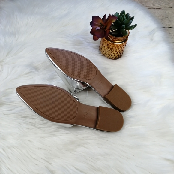 A New Day Junebug Metallic Silver Mules - Picture 8 of 8